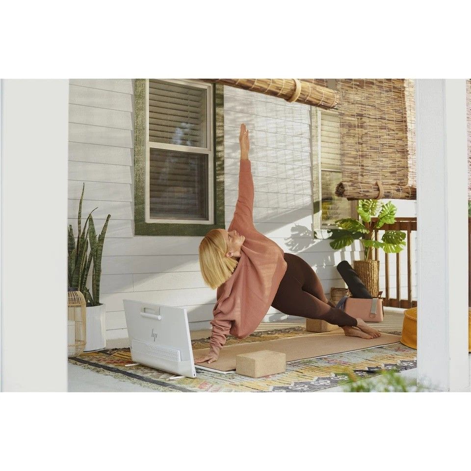 HP Envy Move 23.8" Portable Touchscreen All In One PC Intel Core i5 8GB RAM 512GB SSD